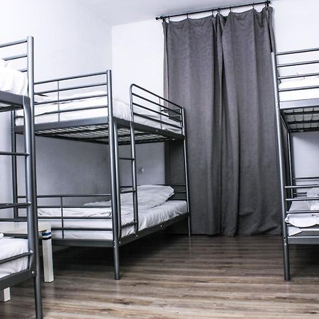 Baba Hostel Kaliszki エクステリア 写真