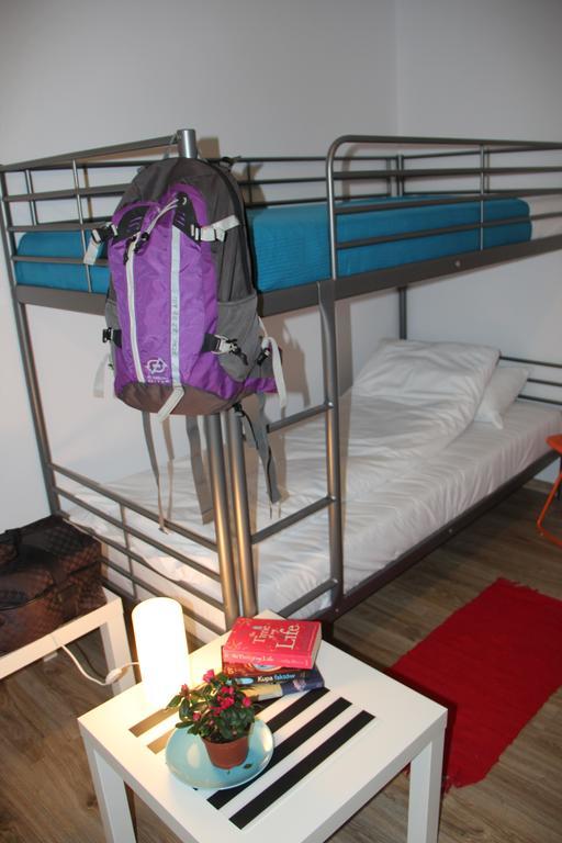 Baba Hostel Kaliszki エクステリア 写真